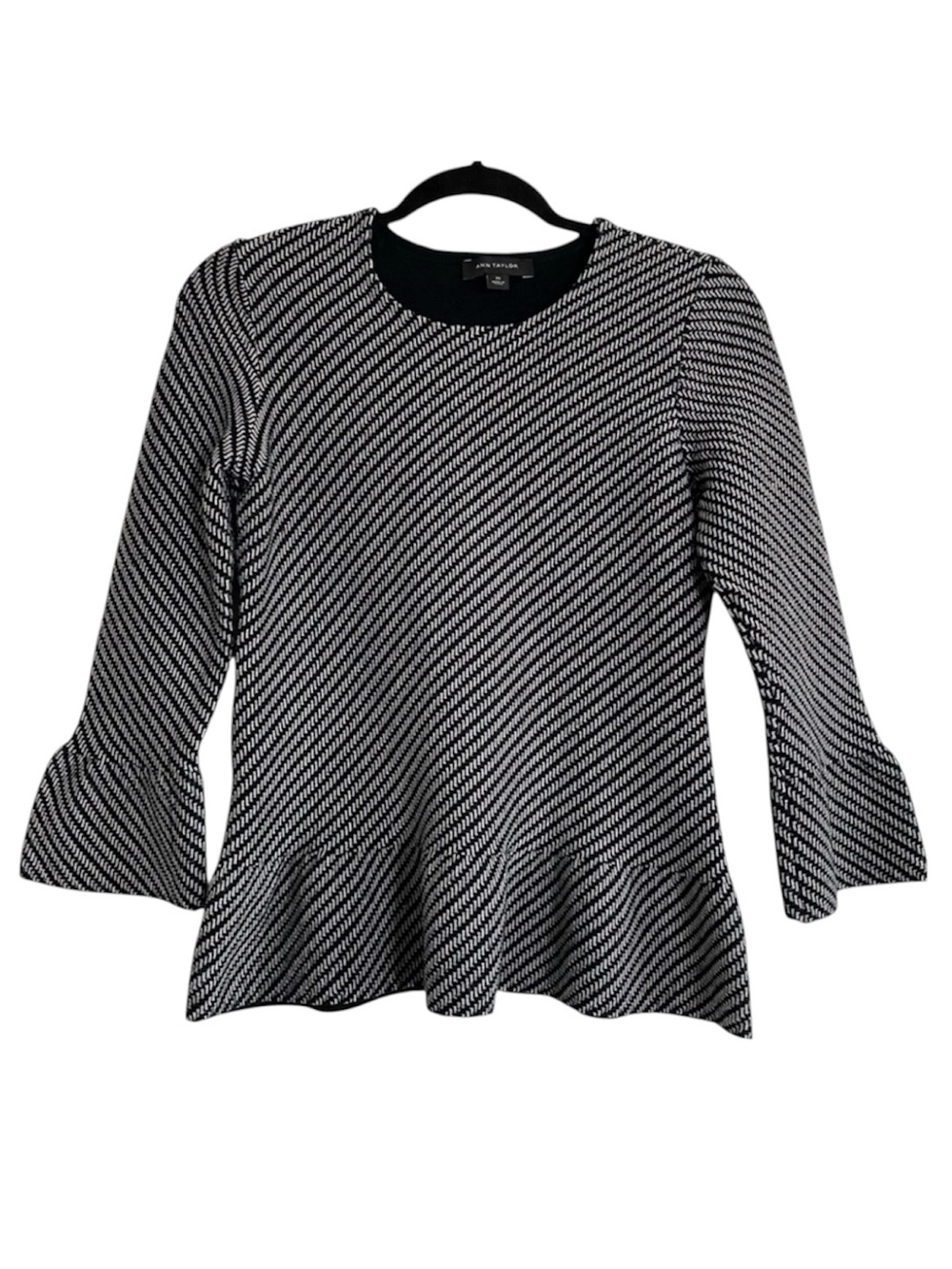 Ann Taylor Peplum Top XS Black White Knit Ruffle Sleeve